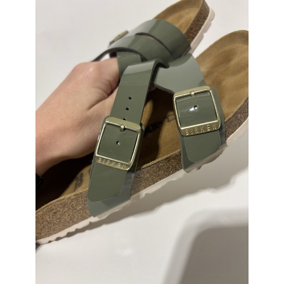 Birkenstock Women Size EUR 38 US Size L7 M5 Yao Green Patent Leather Sandal - Picture 2 of 8